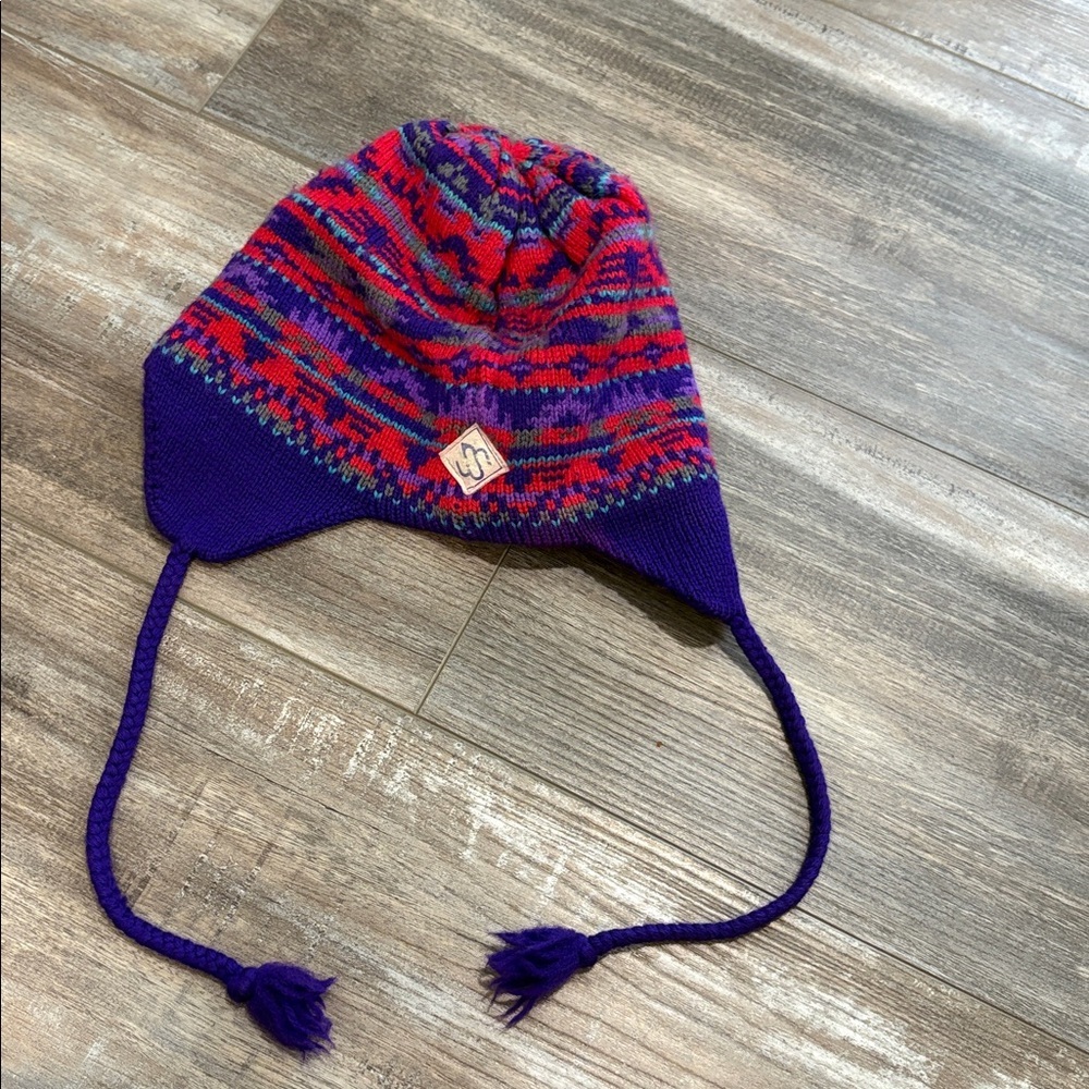 Made in Canada Merkley Headgear 100% Pure Virgin Wool Patterned Ski Hat